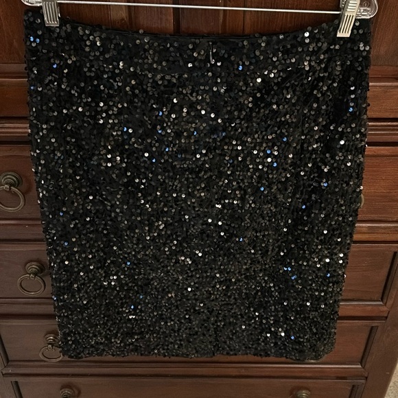Nanette Lepore sequin black skirt - Picture 7 of 8